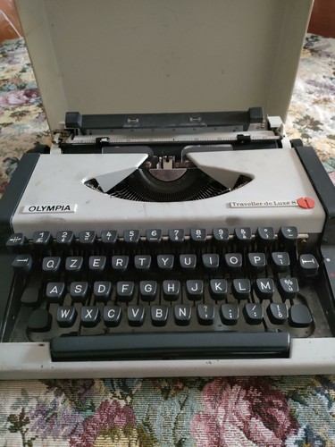 Macchina scrivere vintage - scrivere,