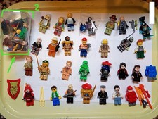 29 omini figures LEGO