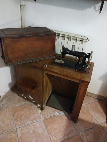 Vendo macchina cucire - da,