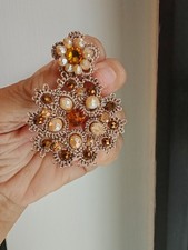 Orecchini in pizzo chiacchierino interamente lavorati a mano con filato lurex 