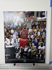 Michael Jordan Bulls Upper