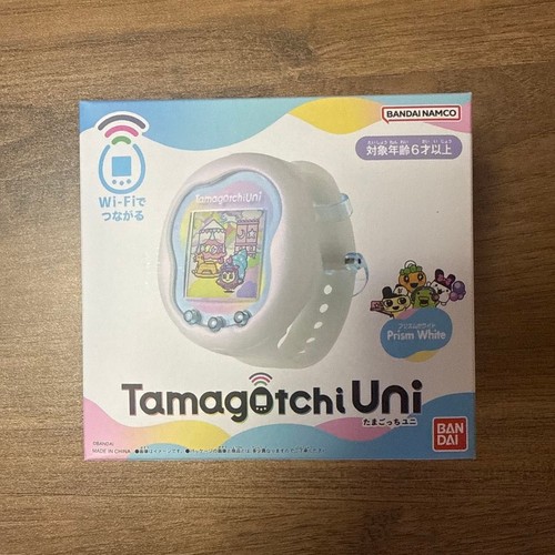 Tamagotchi uni prism white - tamagotchi,