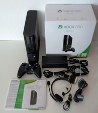 Xbox 360 E 4 GB console nera