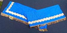Davanti Altare Prete Veste