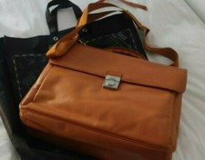 bORSA The Bridge Wayfarer 