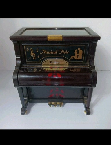 Vintage black lacquer kings - vintage,