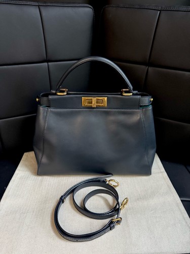 Fendi pre owned authentic - pre-owned,