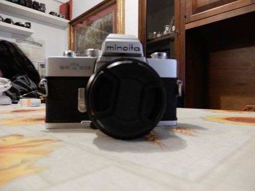 Fotocamera minolta srt - 303, con
