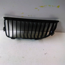 griglia paraurti rh per bmw serie 3 (e90 e91) 320d SW 2005-2011 bccbed 51137120008