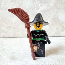 LEGO Town City Castle Strega