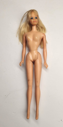 Barbie twist turn - twist, n