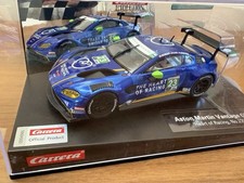 Slot car 1/32 Aston Martin