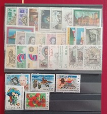 1979 16 serie 32 francobolli NUOVI Repubblica italiana