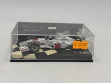 DIE CAST 1/43 " BAR HONDA 02