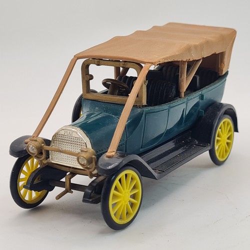 Auto giocattolo plastica - giocattolo, in