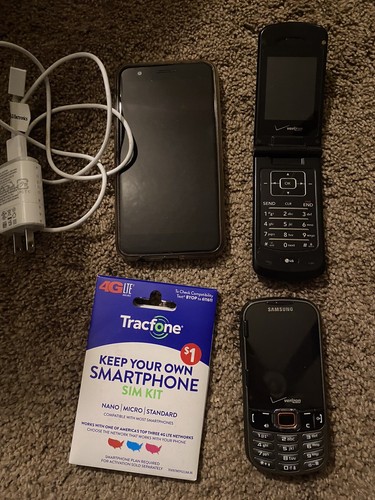 Lotto vecchi flip phone - , lg