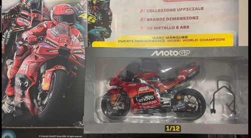 Deagostini motogp valentino - deagostini,
