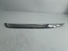 Guarnizione portiera superiore sinistra cromata lato superiore Peugeot 2008 MKI 1.2 benzina 9806404877 2015