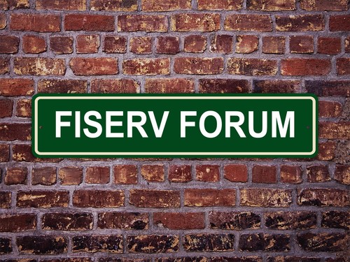 Insegna stradale fiserv forum - insegna,
