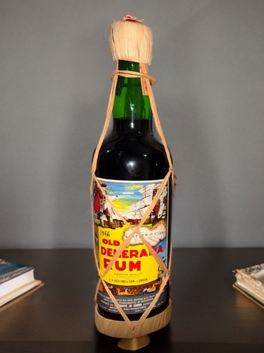 Old demerara rum 1966 gio - demerara,