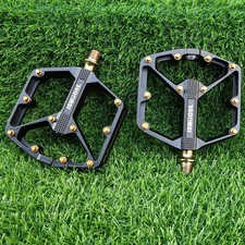 Pedali piatti bicicletta mtb
