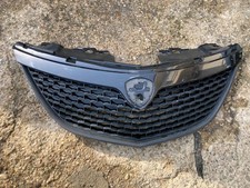 Mascherina Paraurti Lancia Y 2016