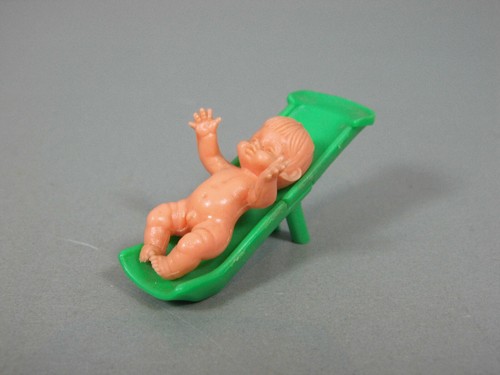Bambini bambino con scivolo - bambini:,
