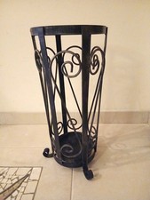 Portaombrello in ferro battuto