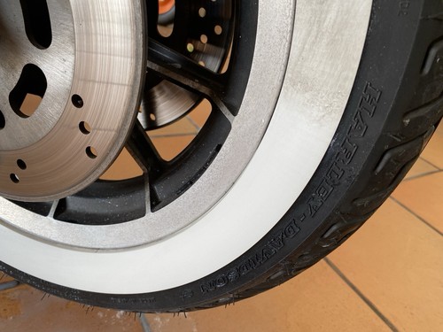 Detersivo per pneumatici - , gomme