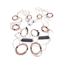 Antenna dipolo caricata a 5