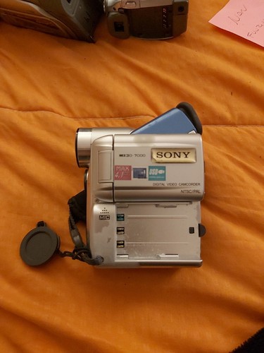 Vecchia videocamera sony - videocamera,