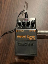 BOSS Metal Zone MT-2 Pedale