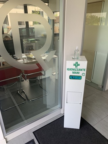 Colonnina igienizzante - colonnina,