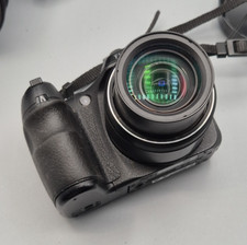 Fujifilm FinePix S2000 HD