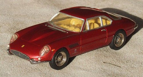 Ferrari 400 superamerika - 1:43,