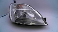 1320348 FARO ANTERIORE DESTRO per FORD FIESTA (CBK) (03/02>12/05<) 1.2 16V 2001