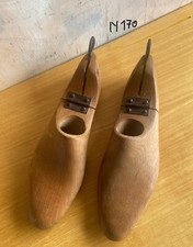 Un paio di antiche forme per scarpa in legno da calzolai Sagoma Forma Calzature