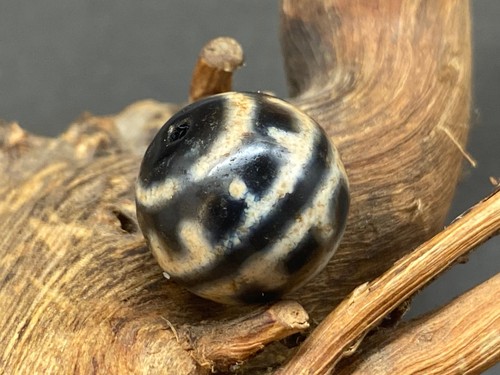 Raro amuleto tibetano vecchio
