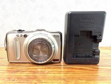 Fujifilm FinePix F550EXR