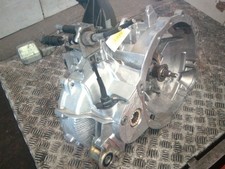 20KM73 GEARBOX / 2756256 FOR
