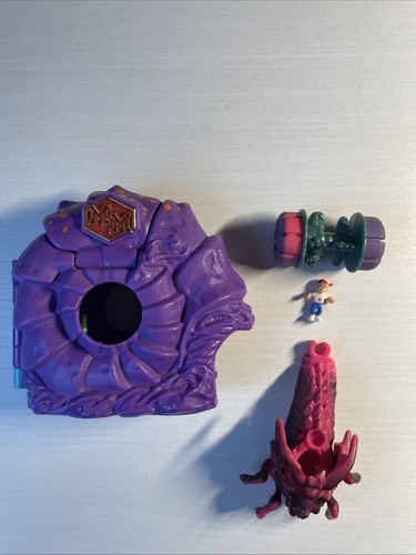 Mighty max sinks nautilus - max,