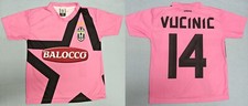 MONDO REPLICA JUNIOR JUVENTUS F.C. 14 VUCINIC  2011/2012 HOME  TG. 6 ANNI