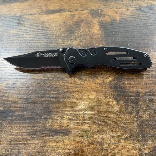 Smith wesson extreme ops - &,