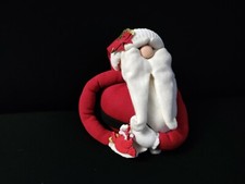 Decorazione natalizia fatta a mano - Pupazzo Babbo natale con cuore e fiocchetto