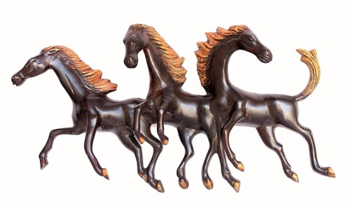 Ottone tre corsa - tre,