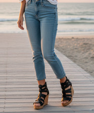 American Eagle Outfitters