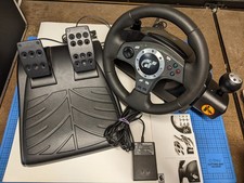 Volante e pedali LOGITECH