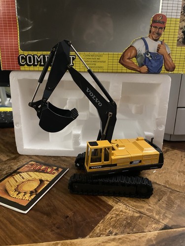 Escavatore volvo ec650 50 - ec650, 1:50
