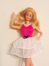 1989 Abito da sera, collana Barbie Dinner Date Fashions #9165 Mattel-NO DOLL