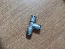 innesto rapido aria compressa T  Per Tubo Diametro 8